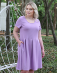 Plus Size Scoop Neck Knee Length Pleated Pocket Dress