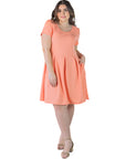 Plus Size Scoop Neck Knee Length Pleated Pocket Dress