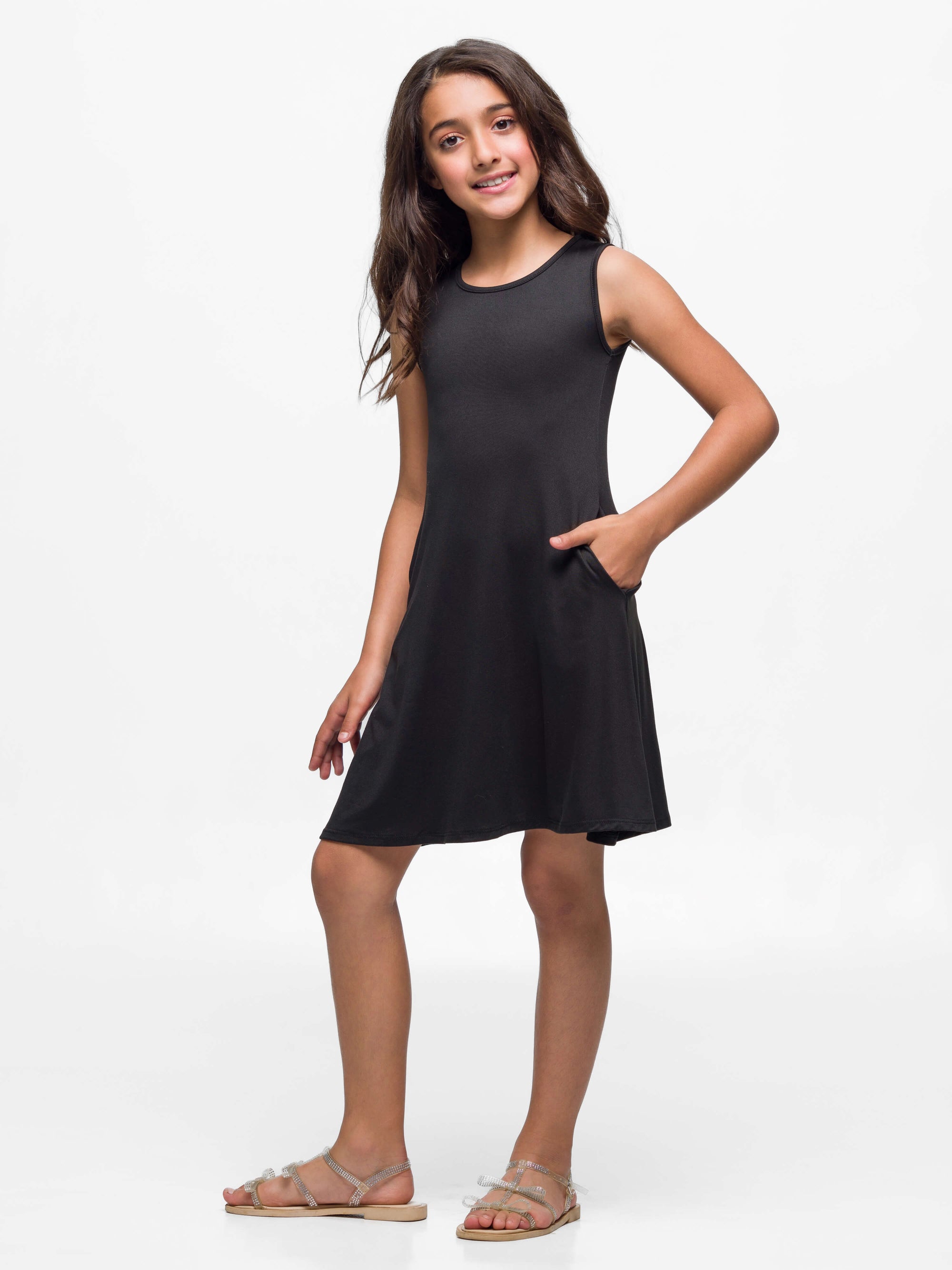 24seven Comfort Apparel Girls Sleeveless Pocket Swing Dress Machine Washable