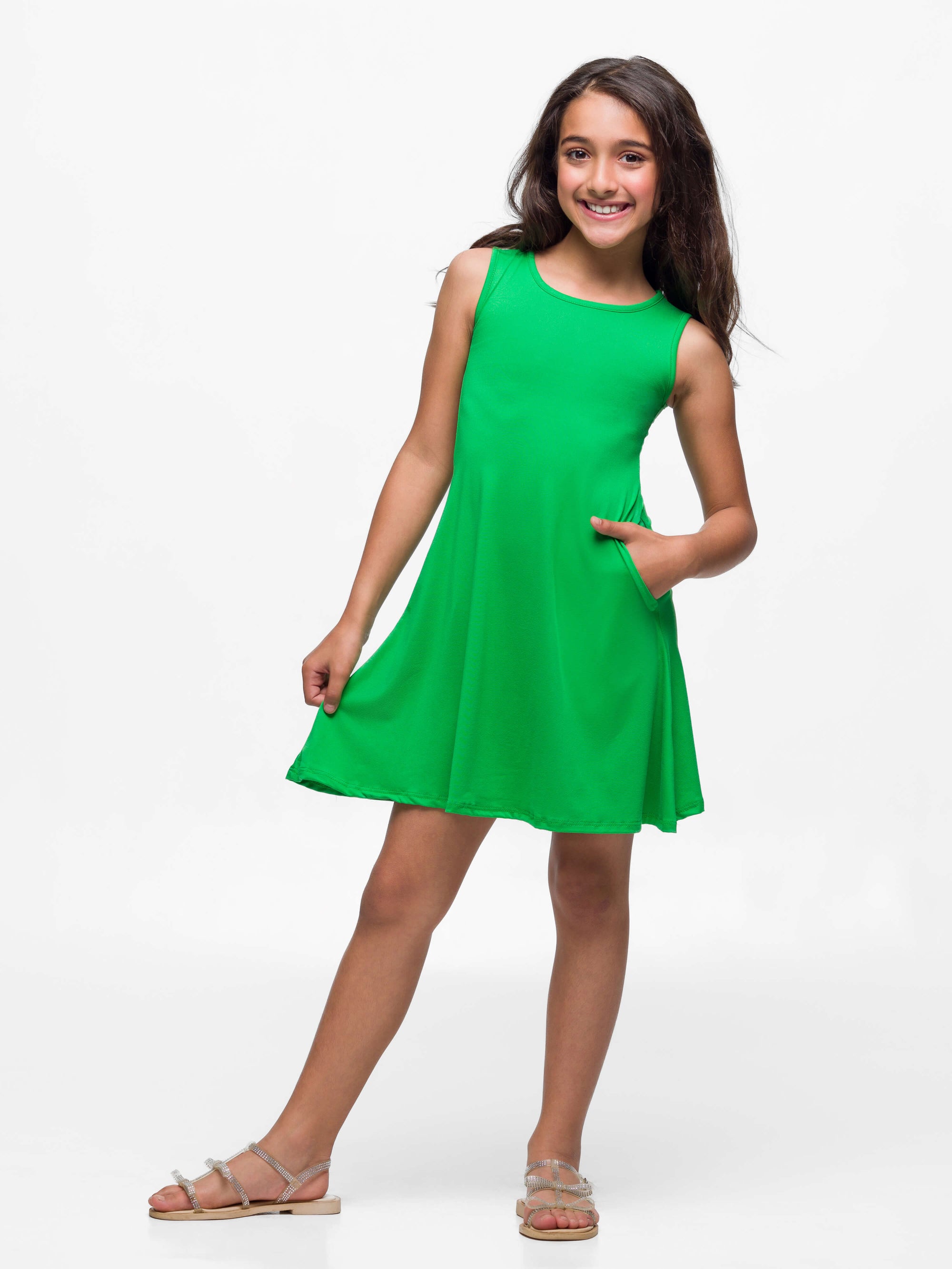 24seven Comfort Apparel Girls Sleeveless Pocket Swing Dress Machine Washable