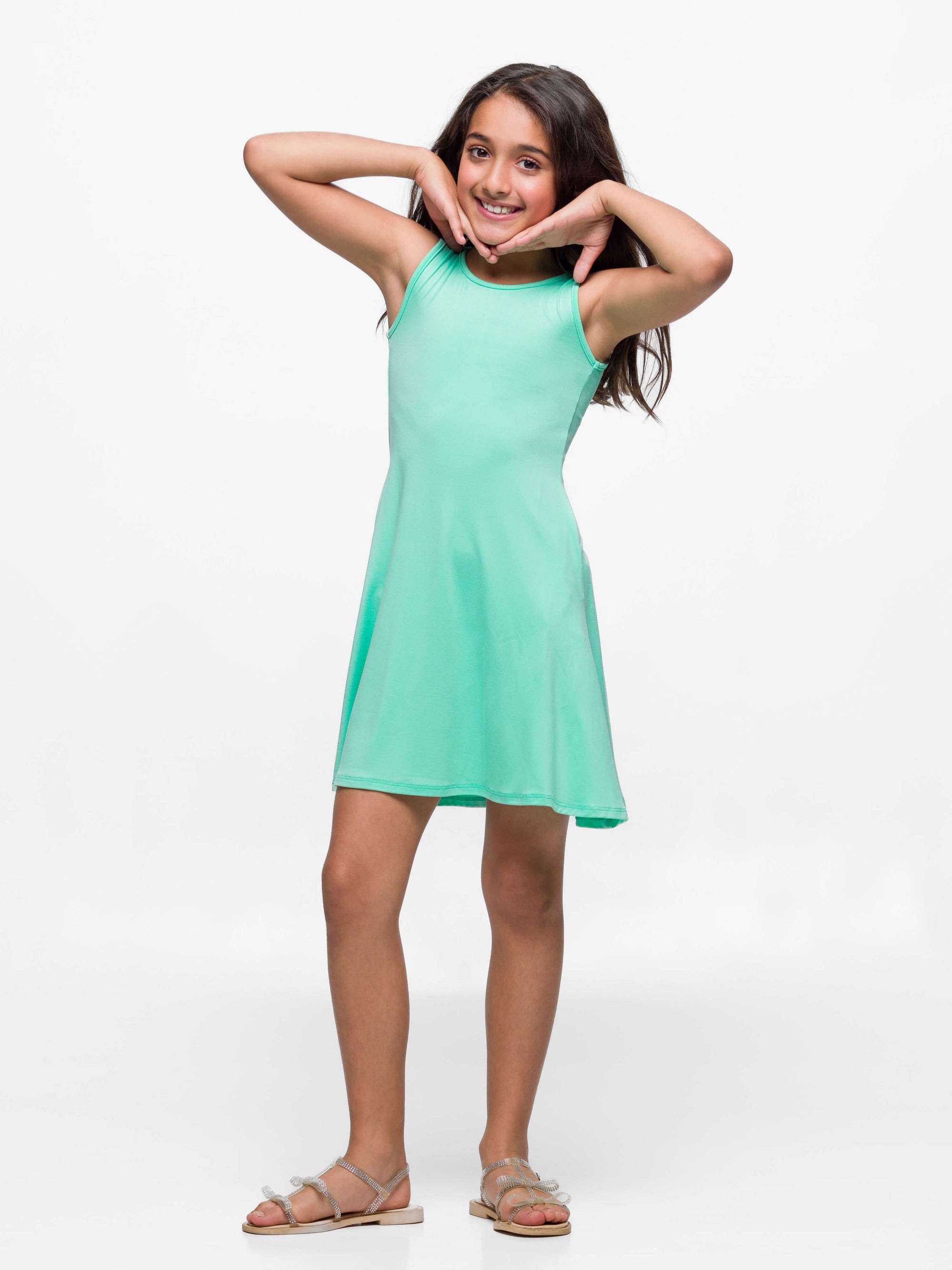 24seven Comfort Apparel Girls Sleeveless Pocket Swing Dress Machine Washable