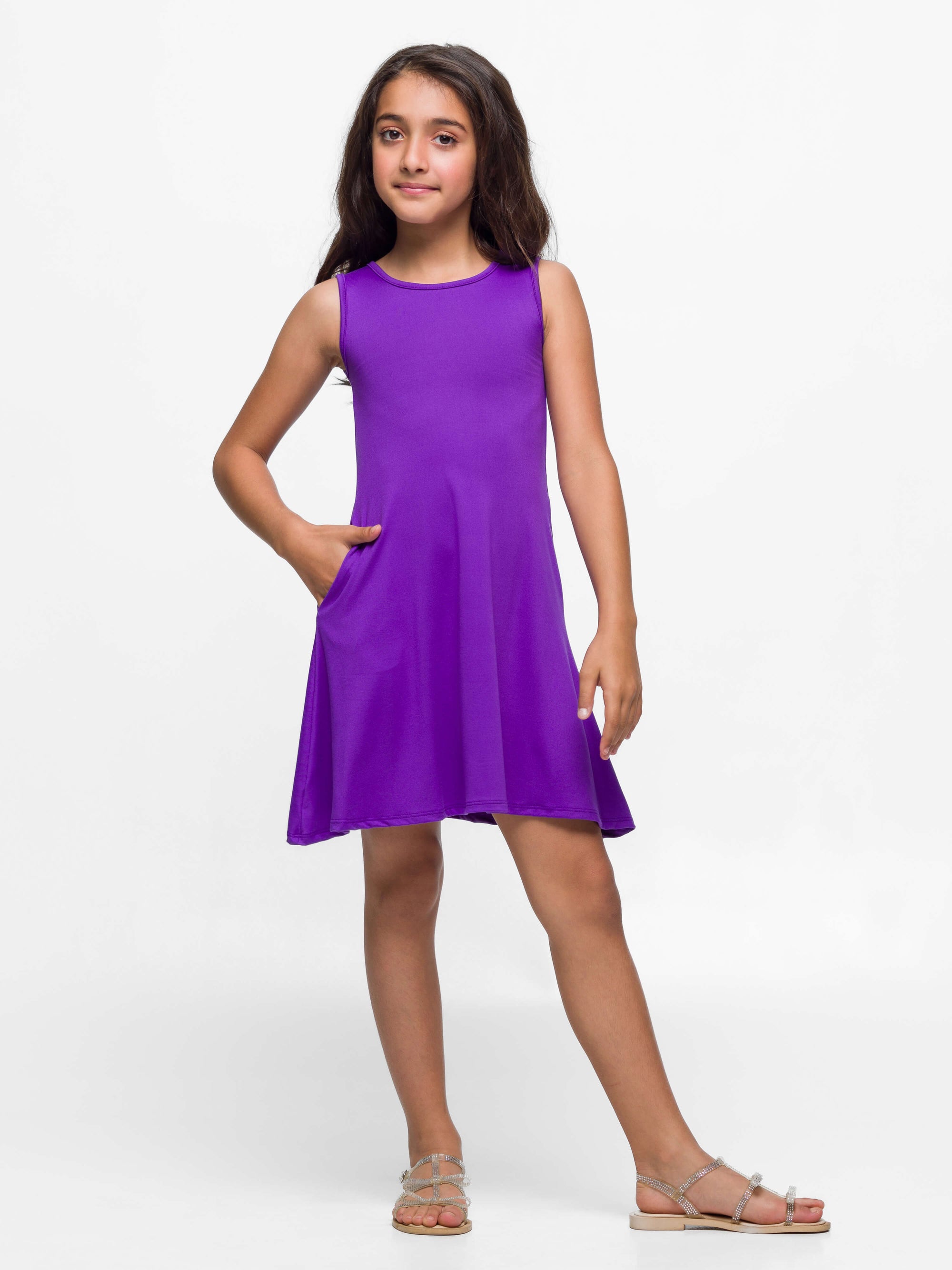 24seven Comfort Apparel Girls Sleeveless Pocket Swing Dress Machine Washable