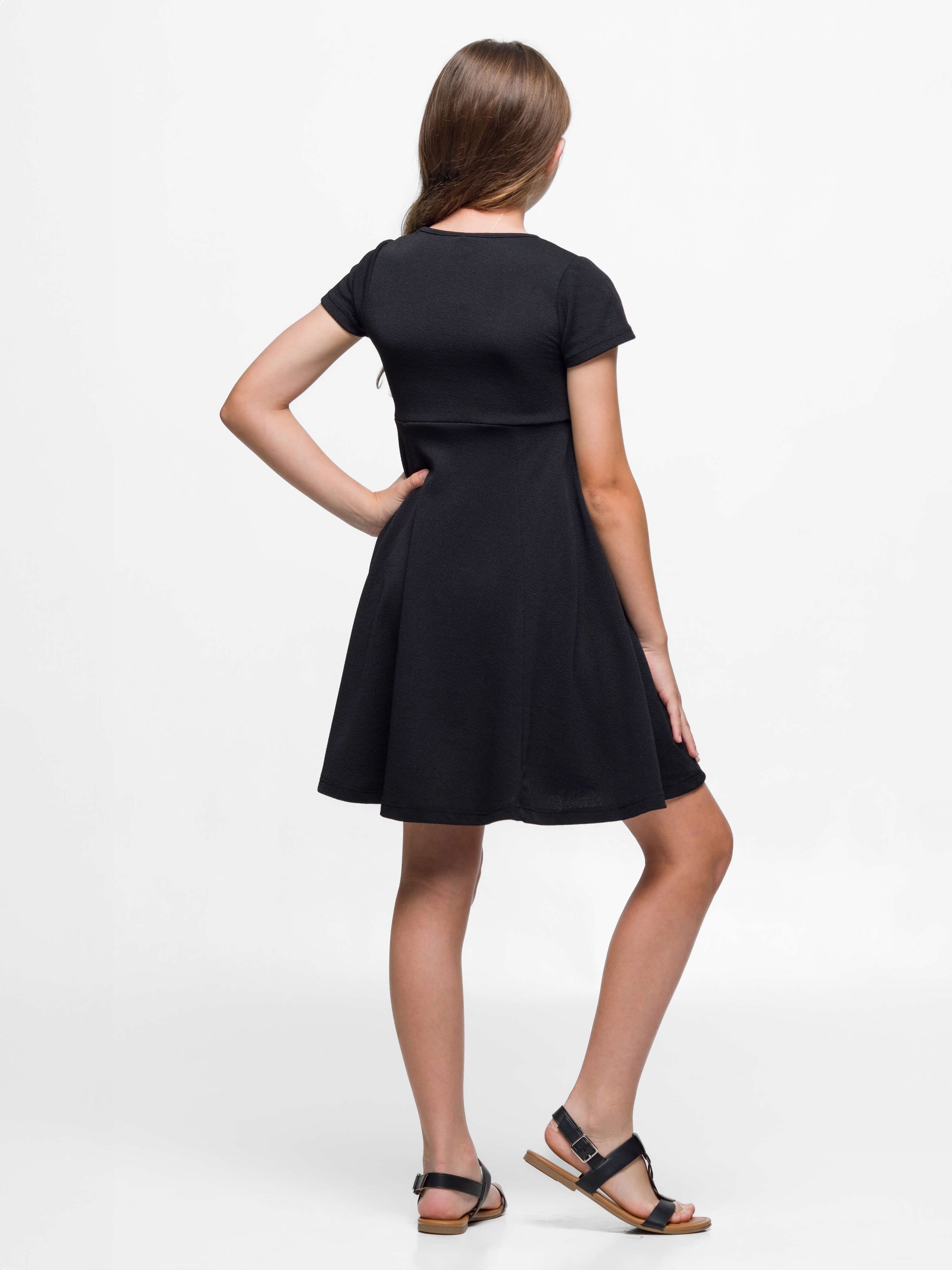 24seven Comfort Apparel Girls Short Sleeve Pleated Party Dress Machine Washable