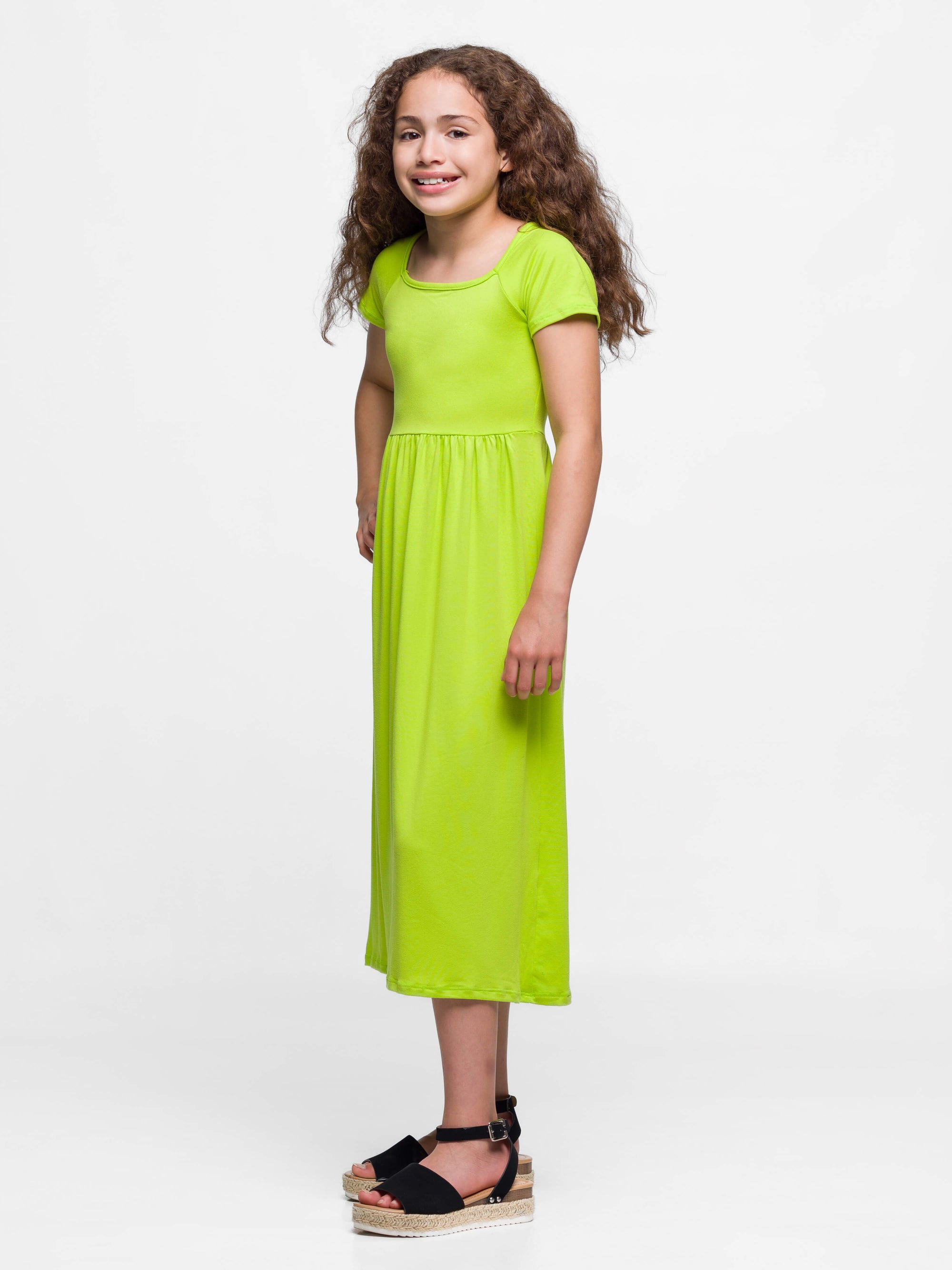 Girls Short Sleeve Pleated Maxi Dress