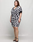 24seven Comfort Apparel Plus Size Black and White Short Sleeve Knee Length T Shirt Dress