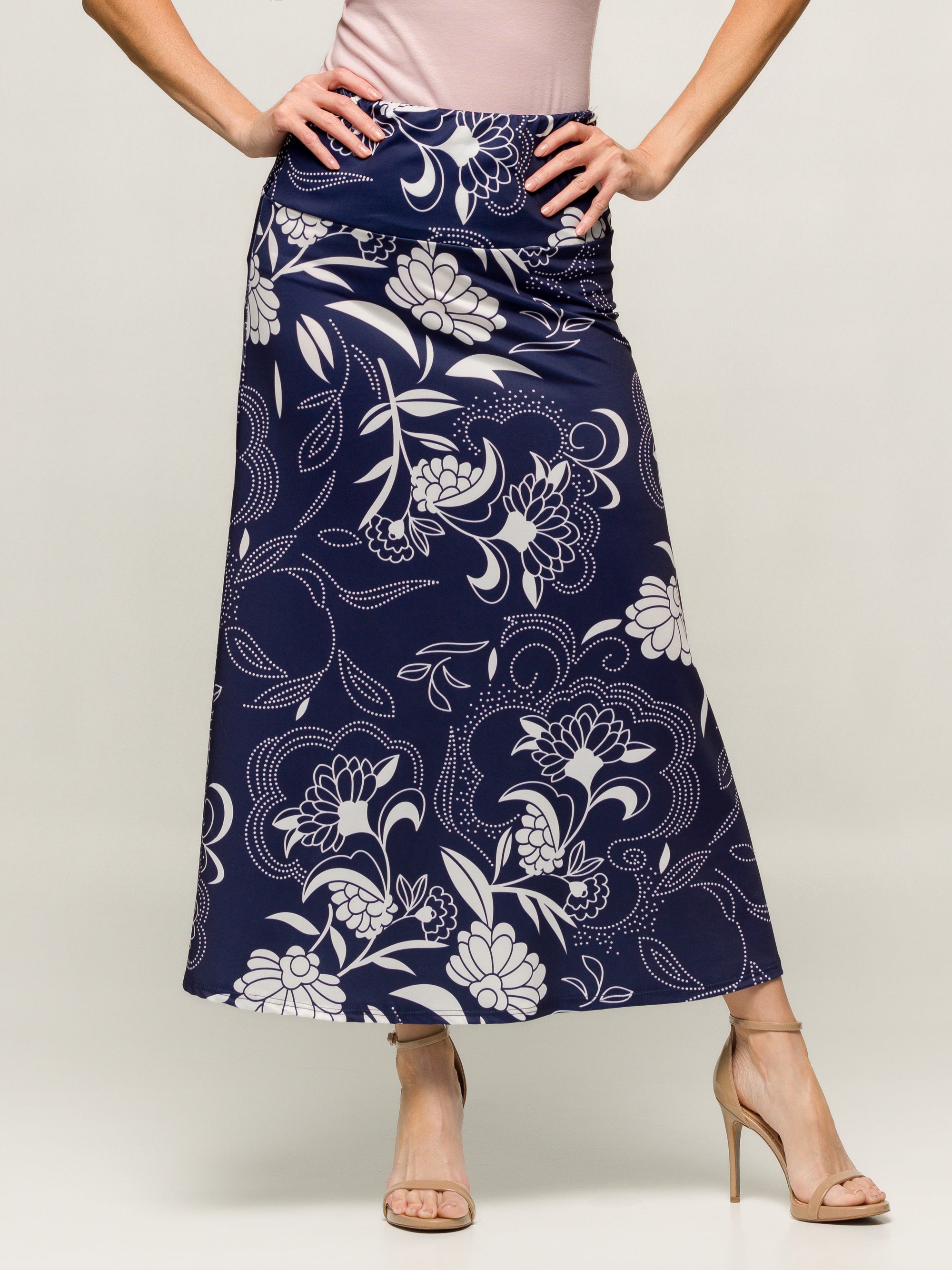 24seven Comfort Apparel Womens Navy Floral Print Elastic Waist A Line Maxi Skirt