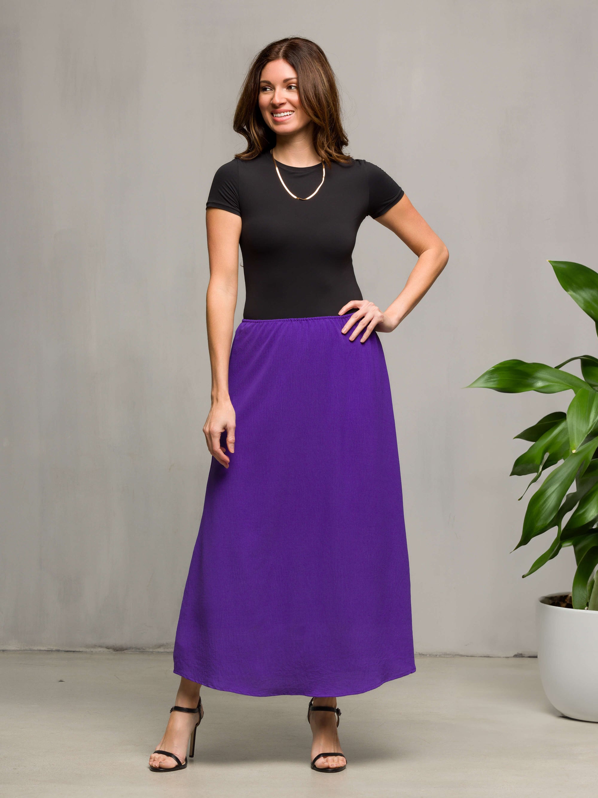 24seven Comfort Apparel Womens Elastic Waist A Line Maxi Skirt