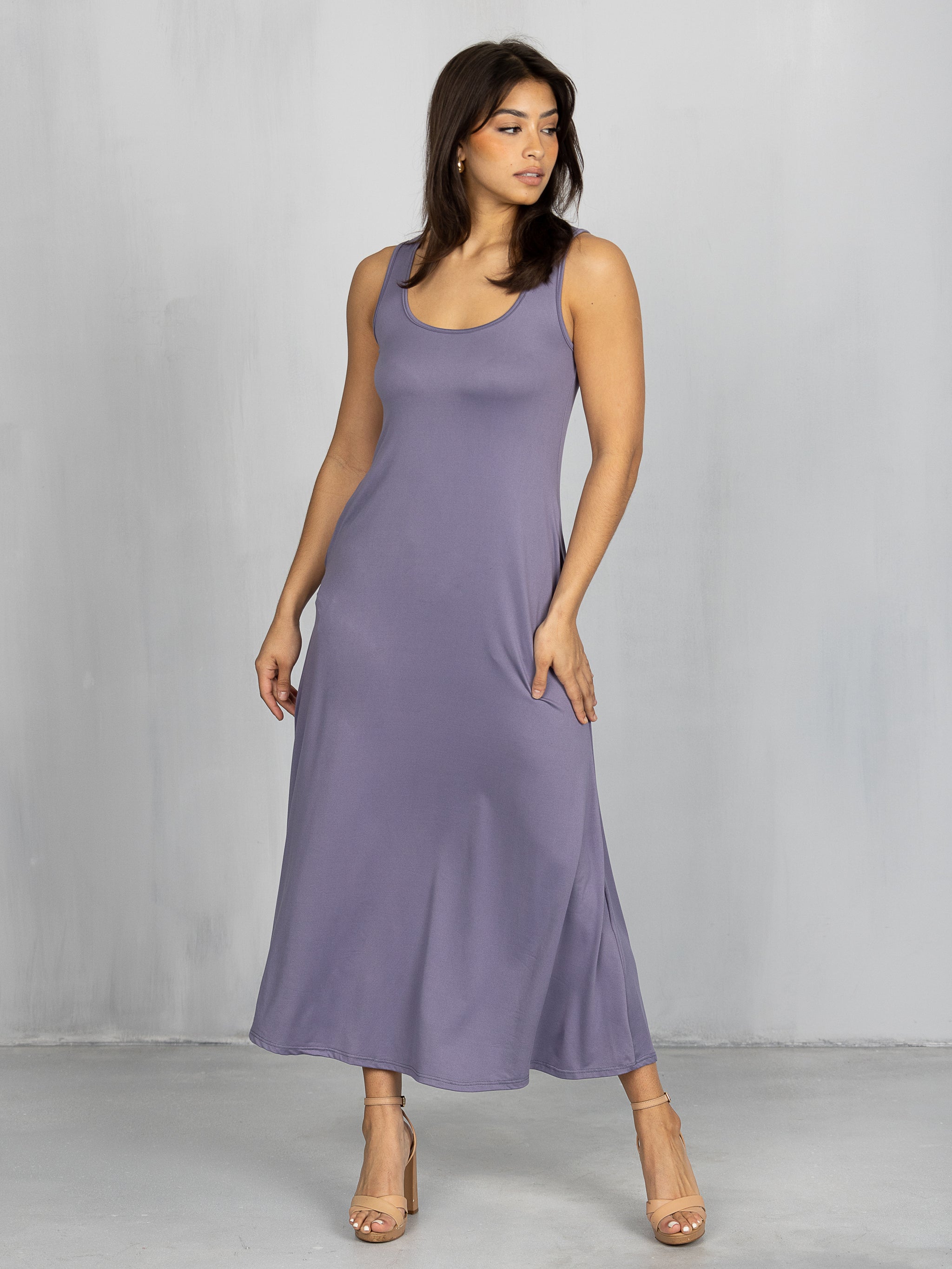 24seven Comfort Apparel Scoop Neck Sleeveless Maxi Dress with Pockets