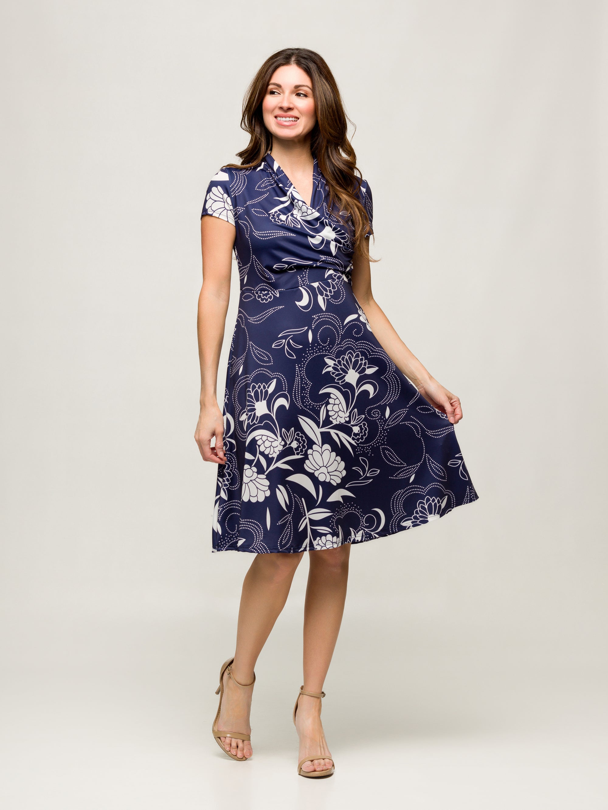 24seven Comfort Apparel Womens Navy Print Short Sleeve Knee Length V Neck Wrap Dress