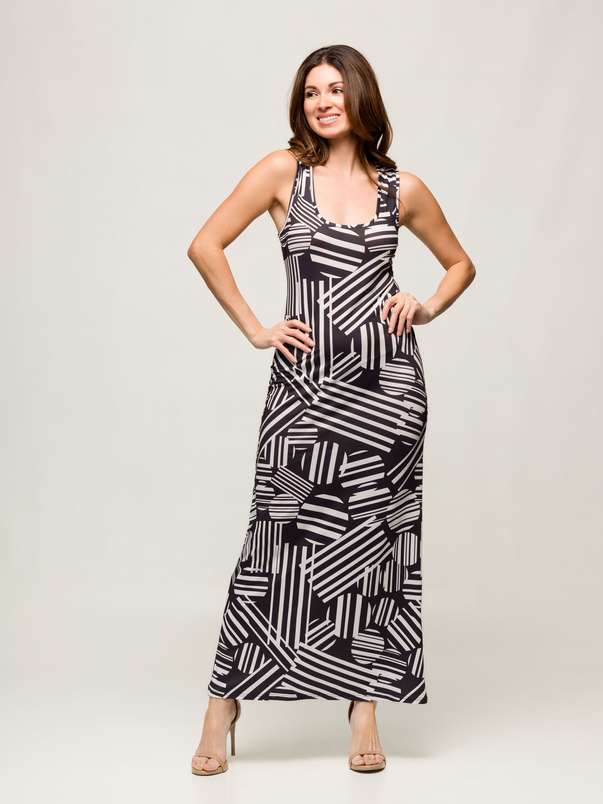 24seven Comfort Apparel Black and White Womens Razorback Tank Casual Maxi Dress