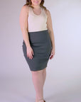 Plus Size Solid Color Elastic Waist Knee Length Pencil Skirt