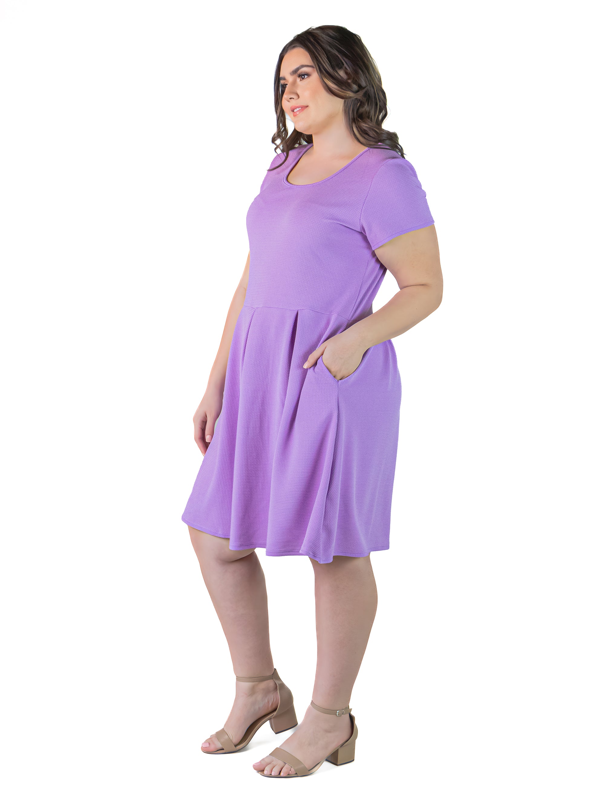 Plus Size Scoop Neck Knee Length Pleated Pocket Dress