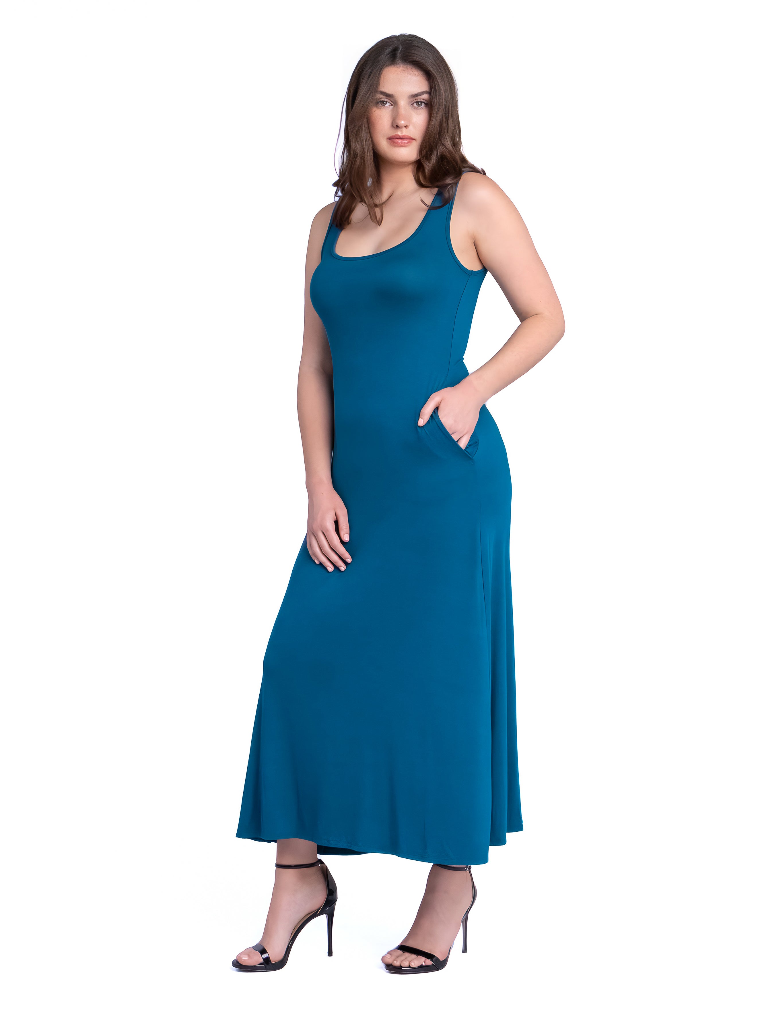 Scoop Neck Sleeveless Maxi Dress with Pockets – 24seven Comfort Apparel